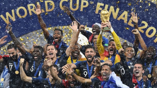 worldcupemilymoore.jpg